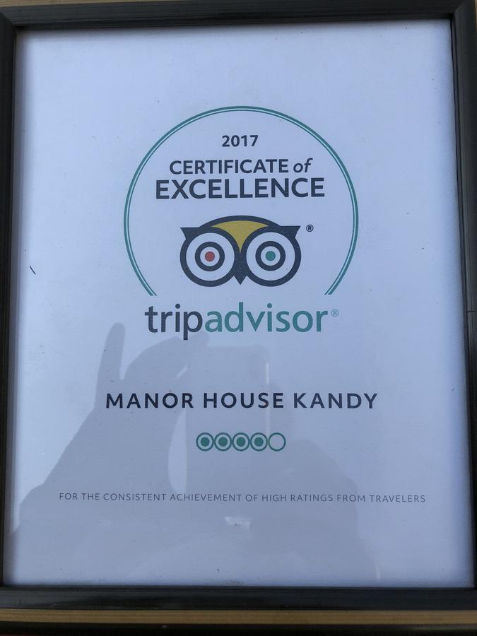Manor House Hotel Embulpure Eksteriør billede